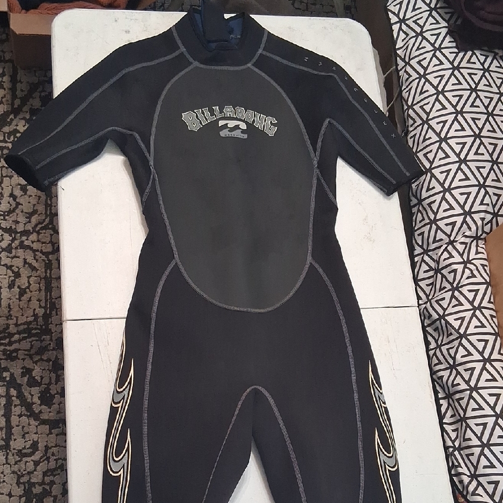 Billabong Black Wetsuit